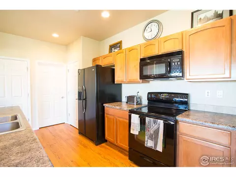 8449 Flora St #A, Arvada, CO 80005 photo 8