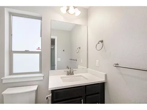2521 Moline St, Aurora, CO 80010 photo 8