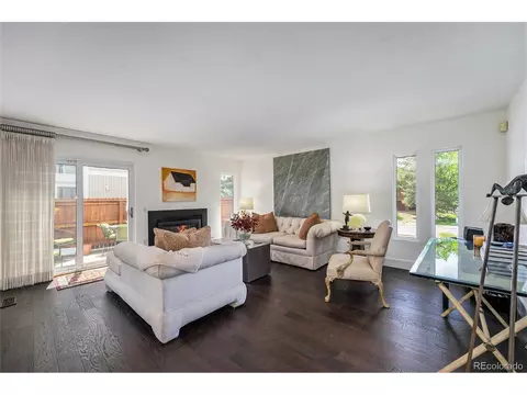 1050 S Monaco Pkwy #35, Denver, CO 80224