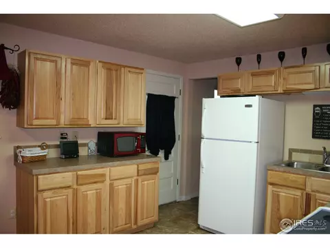 2007 31st St, Greeley, CO 80631 photo 8