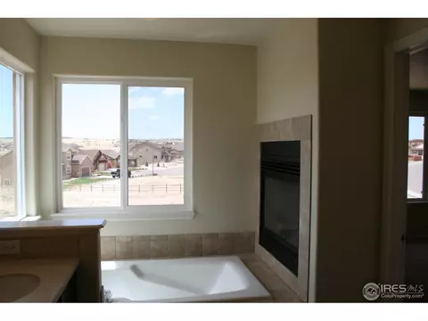 121 10th St, Berthoud, CO 80513 photo 13