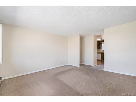 Undisclosed, Aurora, CO 80011 photo 3