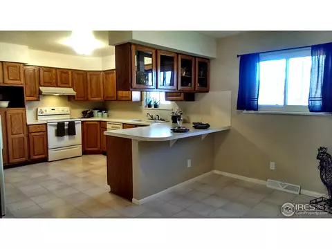 210 40th Ave, Greeley, CO 80634 photo 4