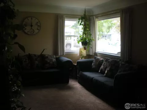 4970 Elm Ct, Denver, CO 80221 photo 3