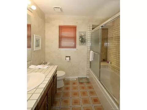 Undisclosed, Centennial, CO 80122 photo 19