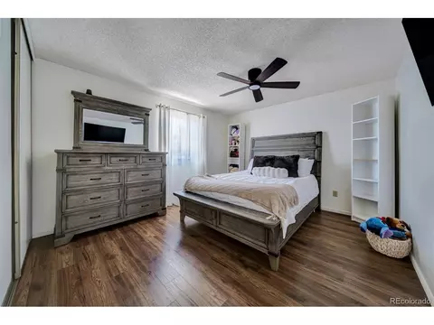 14601 Elk Pl, Denver, CO 80239 photo 9