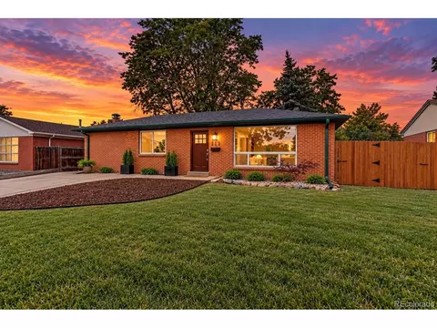 111 Main St, Broomfield, CO 80020