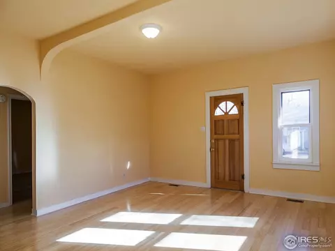 925 6th St, Berthoud, CO 80513 photo 3