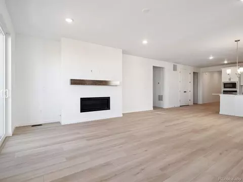 25161 Evans Dr, Aurora, CO 80018 photo 5