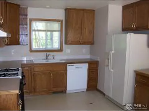 119 E Iowa Ave, Berthoud, CO 80513 photo 9