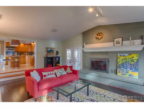 5513 Friends Pl, Boulder, CO 80303 photo 4