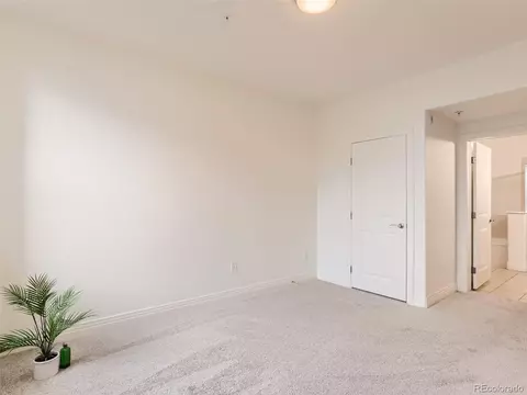 9019 E Panorama Cir #D-302, Englewood, CO 80112 photo 11