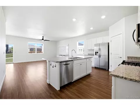 Kitchen - 7471 E 157th Ave, Thornton, CO 80602 photo 3 of 5