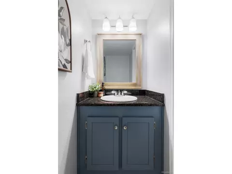 Bath - 9504 Pendleton Dr, Littleton, CO 80126 photo 1 of 4