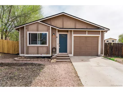 538 Blossom Field Rd, Fountain, CO 80817