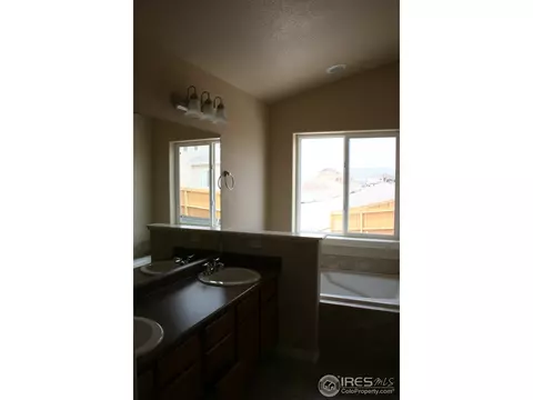 5515 Wetlands Dr, Longmont, CO 80504 photo 11