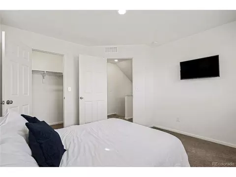 Bedroom - 26309 E Maple Dr, Aurora, CO 80018 photo 6 of 8