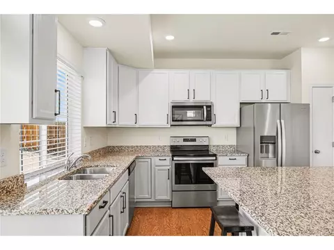 Kitchen - 26309 E Maple Dr, Aurora, CO 80018 photo 4 of 7