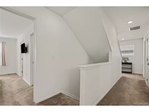 Entry Way - 26309 E Maple Dr, Aurora, CO 80018 photo 4 of 5