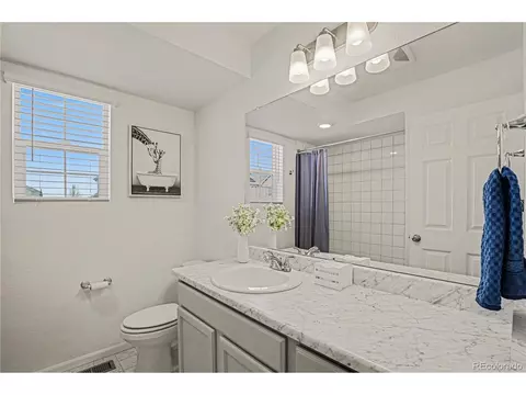 Bath - 26309 E Maple Dr, Aurora, CO 80018 photo 4 of 5