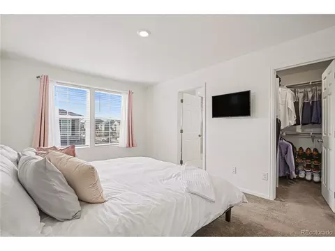 Bedroom - 26309 E Maple Dr, Aurora, CO 80018 photo 2 of 8
