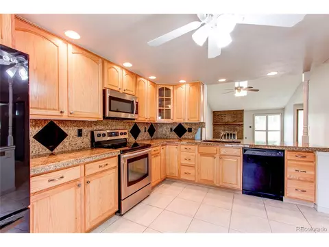 14102 E Baltic Pl, Aurora, CO 80014 photo 9
