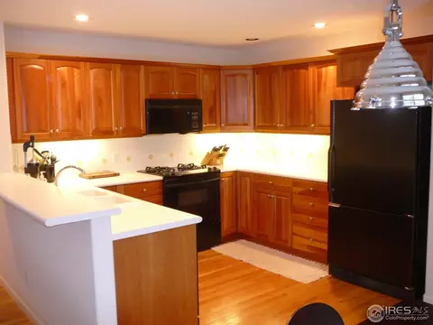 4110 S Hampton Cir, Boulder, CO 80301 photo 4