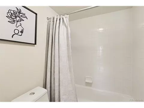 Bath - 2227 Canyon Blvd #A-211, Boulder, CO 80302 photo 2 of 2