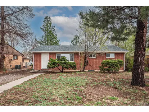 3109 Poinsetta Dr, Colorado Springs, CO 80907