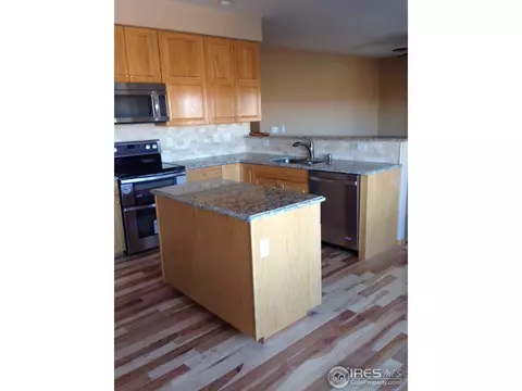 2020 Shoreline Ct, Windsor, CO 80550 photo 3