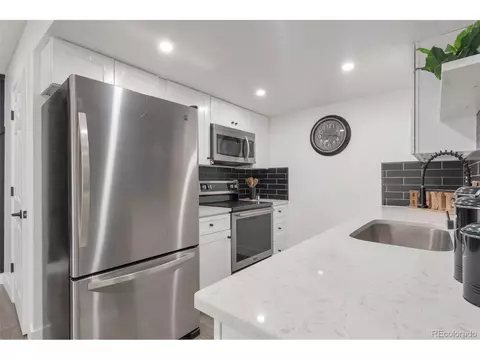 1326 Sable Blvd, Aurora, CO 80011 photo 5