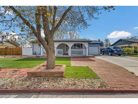 328 S Racine St, Aurora, CO 80012