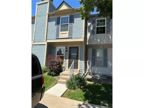 1632 S Idalia Cir #B, Aurora, CO 80017