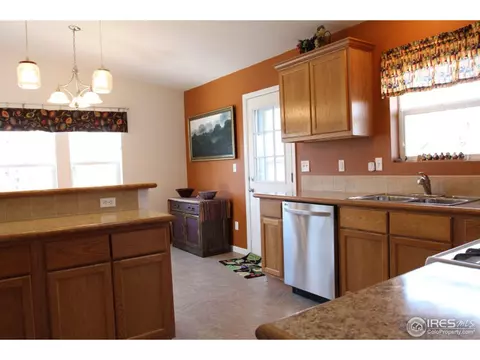 947 3rd St, Berthoud, CO 80513 photo 7