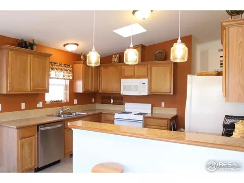 947 3rd St, Berthoud, CO 80513 photo 5