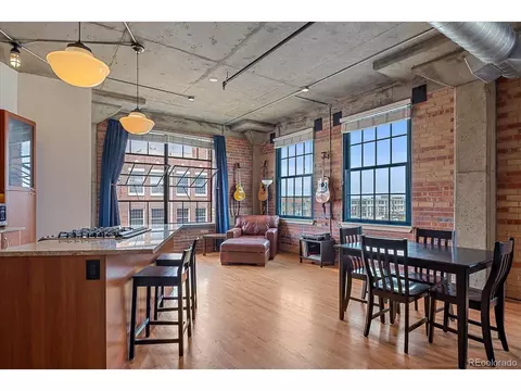 2500 Walnut St #309, Denver, CO 80205