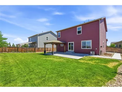 Exterior - 7253 Shavano Ave, Longmont, CO 80504 photo 4 of 4