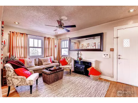 1283 Poplar St, Denver, CO 80220 photo 2