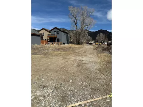 668 S Gunnison Ave, Buena Vista, CO 81211