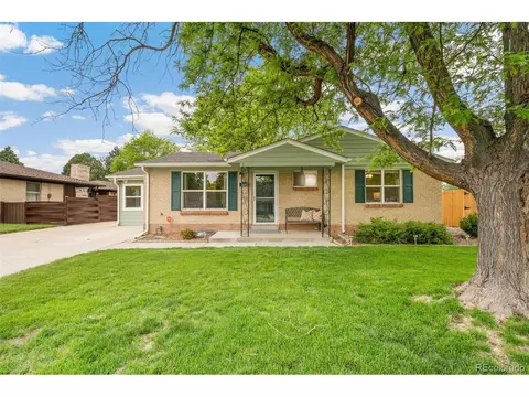 5645 Dover St, Arvada, CO 80002 photo 1