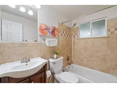 5645 Dover St, Arvada, CO 80002 photo 17