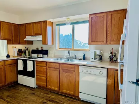 Kitchen - 162 Cedar Ridge Rd, Mosca, CO 81146 photo 3 of 3