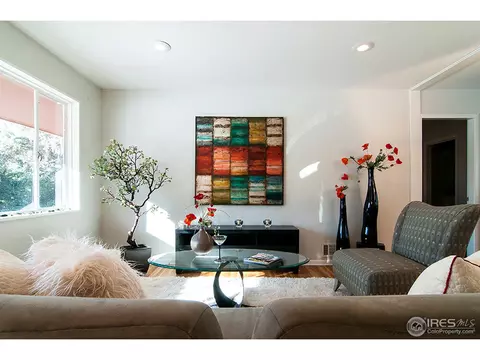 3575 Martin Dr, Boulder, CO 80305 photo 1