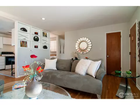 3575 Martin Dr, Boulder, CO 80305 photo 2