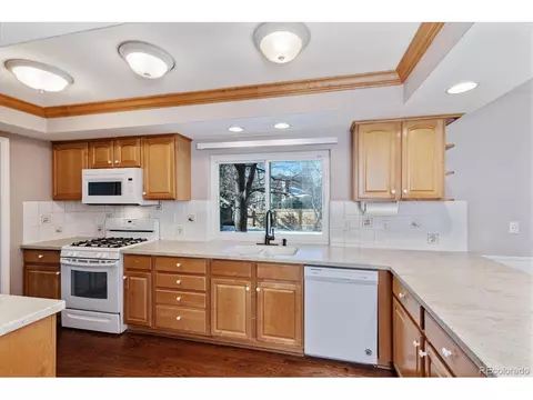 8175 S Willow St, Centennial, CO 80112 photo 8