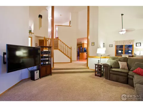 621 Sundown Ct, Berthoud, CO 80513 photo 8