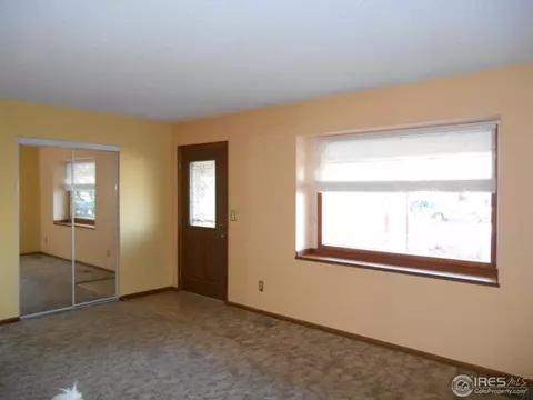 769 Holmes Pl, Berthoud, CO 80513 photo 4