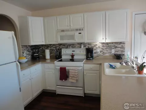 348 Maple Dr, Frederick, CO 80530 photo 4