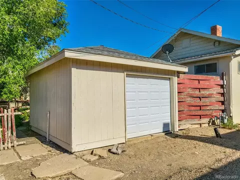 113 E 3rd St, La Junta, CO 81050 photo 9