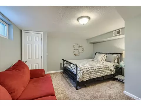 Undisclosed, Arvada, CO 80003 photo 23